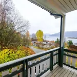 Apartment Main Floor In The Lyngen Alps, Whole House Rentable *