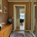 Main Floor In The Lyngen Alps, Whole House Rentable Apartment *