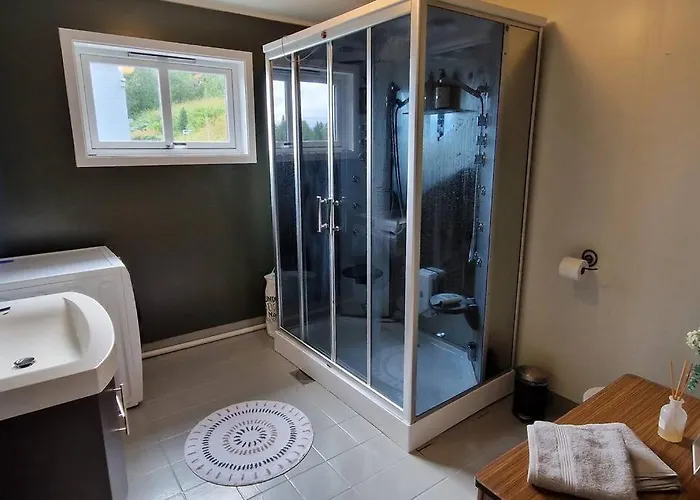 Main Floor In The Lyngen Alps, Whole House Rentable Lyngseidet